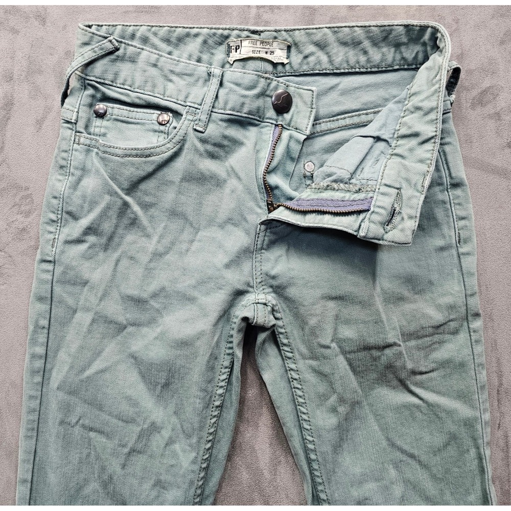 FREE PEOPLE Sage Green Flare Wide Leg Stretch Jeans Size W25 (26) 61855-16515125